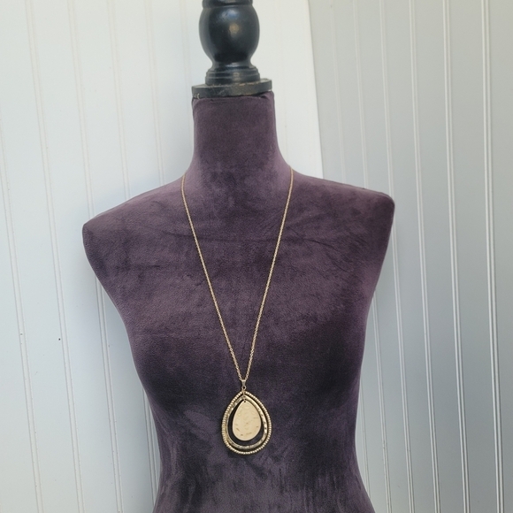 Vintage Gold Tone Oval Layered Pendant Necklace Size 22" - Picture 1 of 9